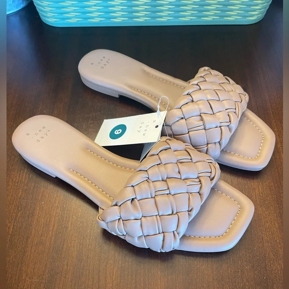 NWT A New Day Women's Woven Slide Sandals - Picture 3 of 7